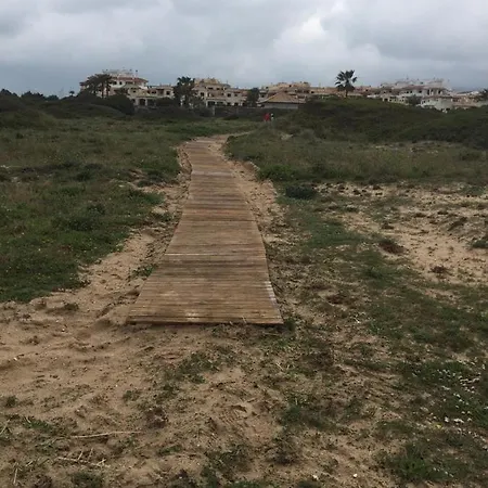 Atlanterra Bajo. Salida Directa. Urbanizacion De Lujo. Piscinas Canchas Padel. Wifi Y A/a Apartment Zahara de los Atunes