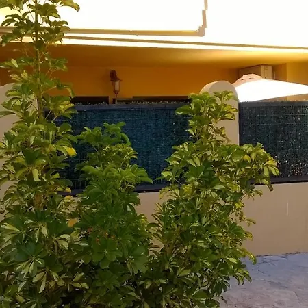 Atlanterra Bajo. Salida Directa. Urbanizacion De Lujo. Piscinas Canchas Padel. Wifi Y A/a
