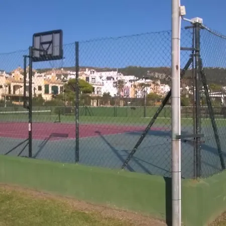 Atlanterra Bajo. Salida Directa. Urbanizacion De Lujo. Piscinas Canchas Padel. Wifi Y A/a Zahara de los Atunes