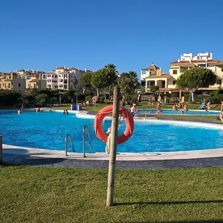 Atlanterra Bajo. Salida Directa. Urbanizacion De Lujo. Piscinas Canchas Padel. Wifi Y A/a Apartment Zahara de los Atunes