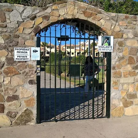 Atlanterra Bajo. Salida Directa. Urbanizacion De Lujo. Piscinas Canchas Padel. Wifi Y A/a Apartment Zahara de los Atunes