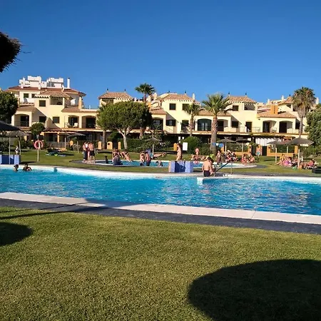 Atlanterra Bajo. Salida Directa. Urbanizacion De Lujo. Piscinas Canchas Padel. Wifi Y A/a Zahara de los Atunes